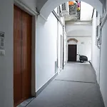 Daire Indipendenza 60 Center