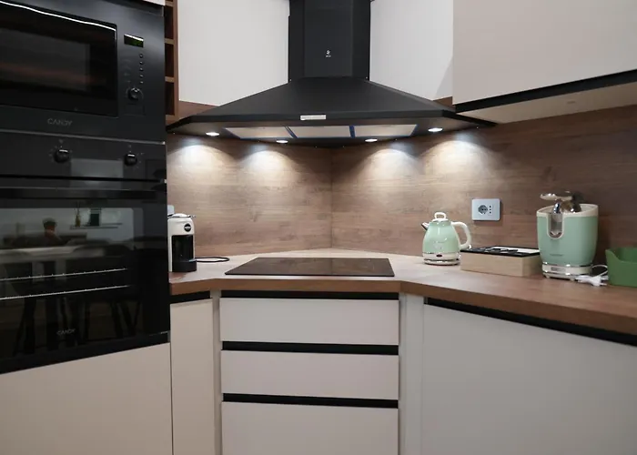 Indipendenza 60 Center Como