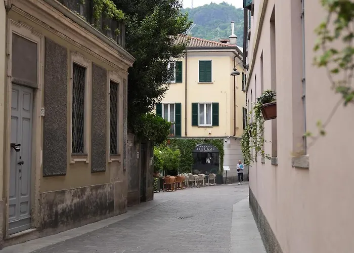 Indipendenza 60 Center *