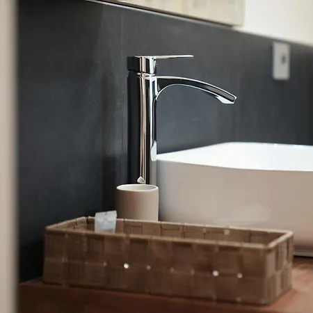 Indipendenza 60 Center Appartement *